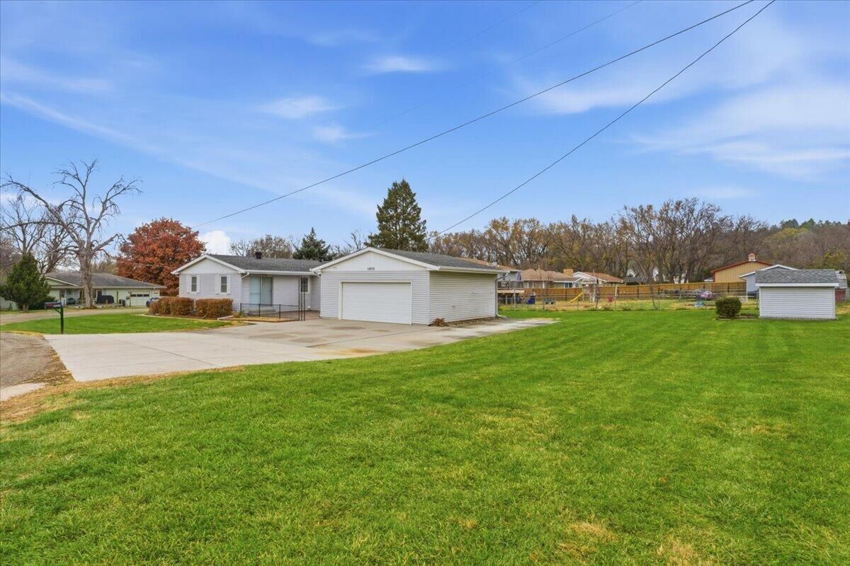 Property Photo:  14935 Harriman Lane  IA 51503 