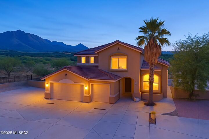 Property Photo:  73 Camino Mar  AZ 85648 