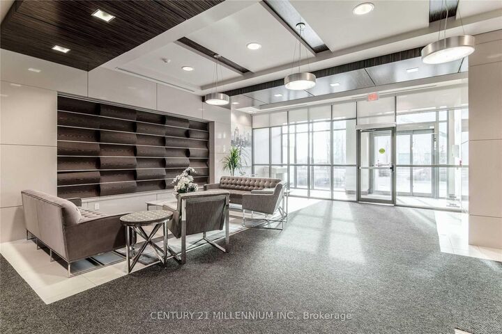 Property Photo:  339 Rathburn Road W 1602  ON L5B 0K6 