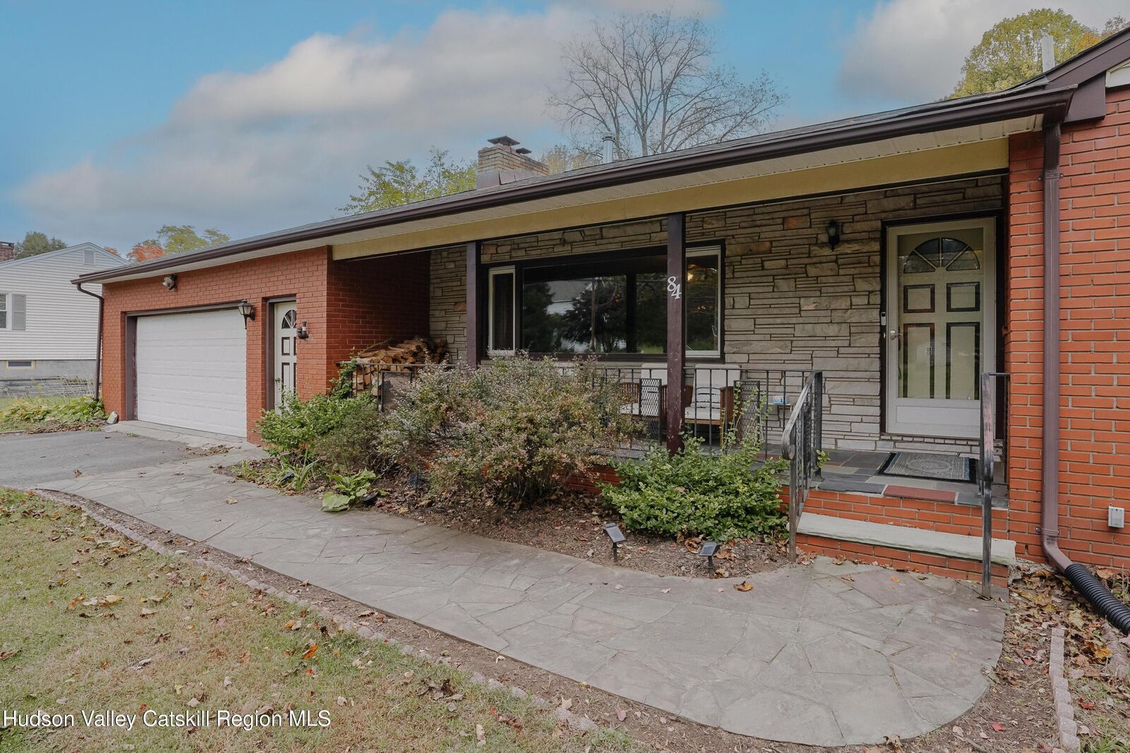 Property Photo:  84 Ulster  NY 12487 