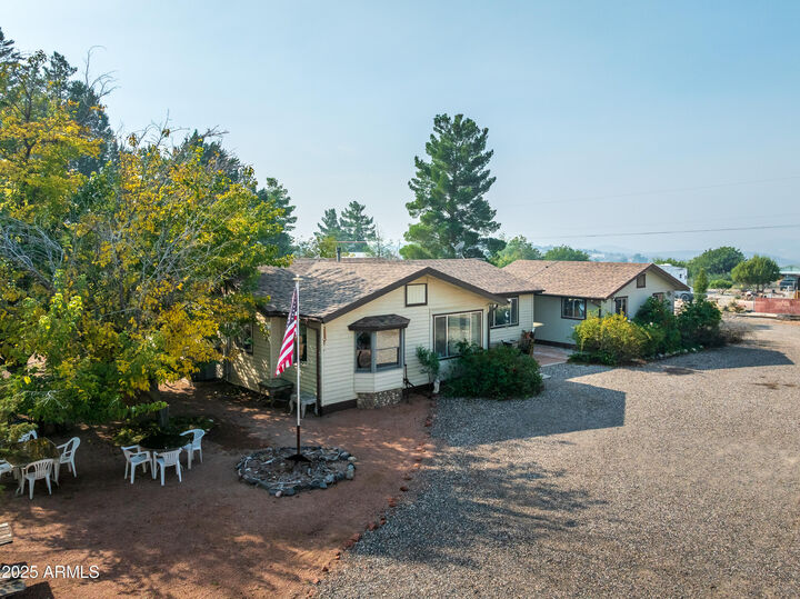 Property Photo: 3510 E Maybe Manana Way AZ 86335