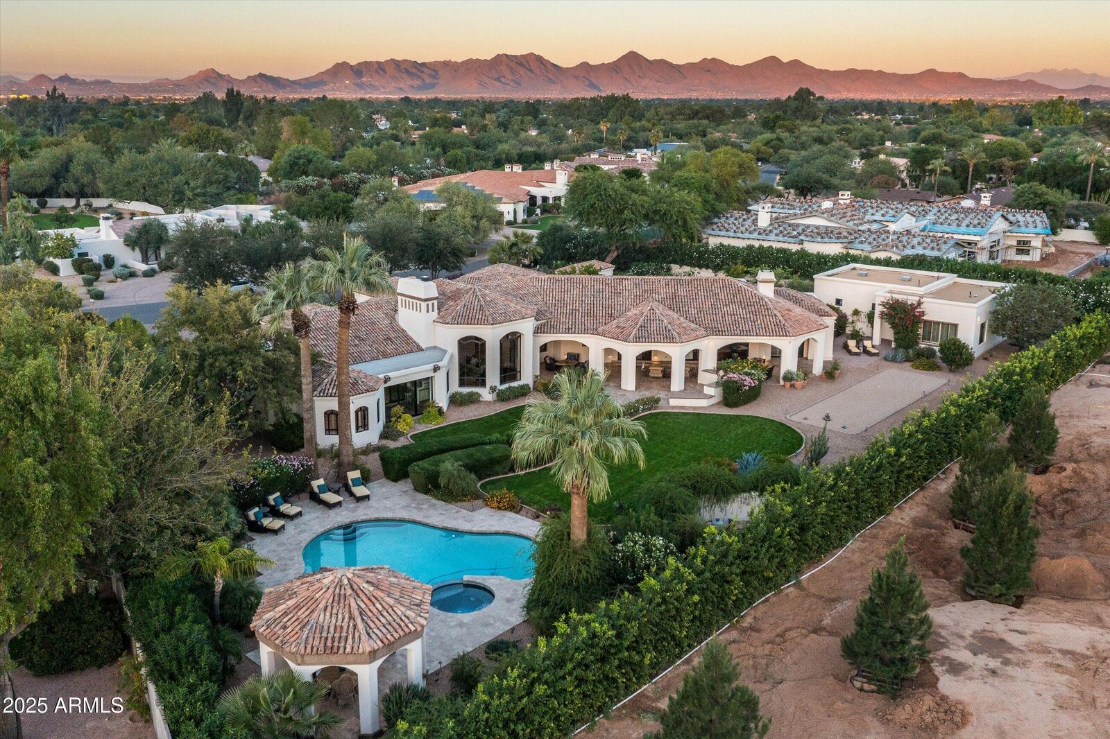 Property Photo:  5747 E Caballo Drive  AZ 85253 