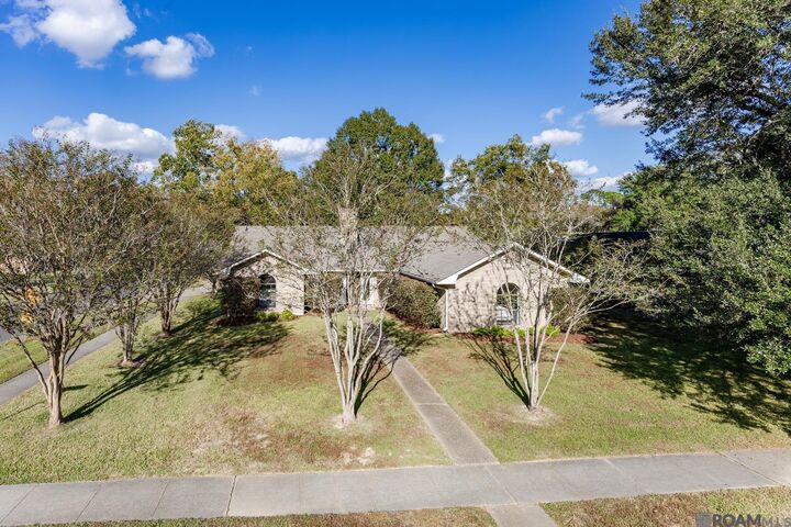 Property Photo:  7505 Boone Ave  LA 70808 