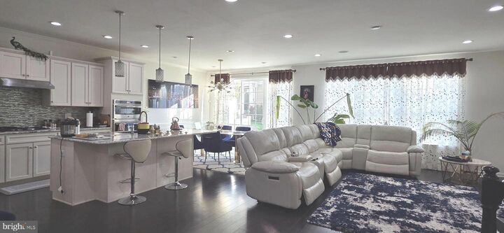 Property Photo: 39 Periwinkle Drive 9 NJ 08831