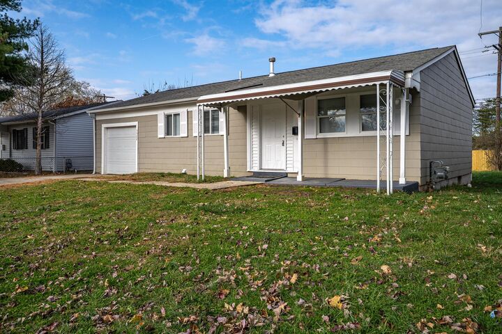 Property Photo:  5522 Newport Road  OH 43232 