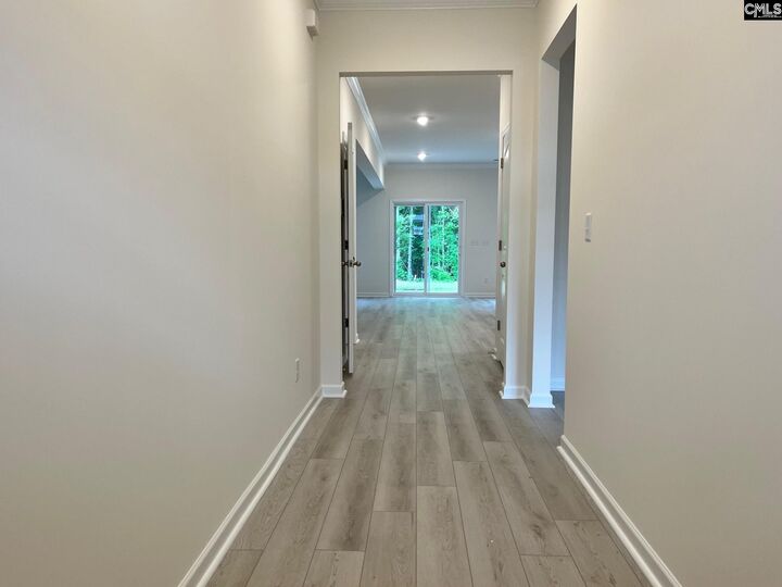 Property Photo:  2007 Allan Crest  SC 29016 