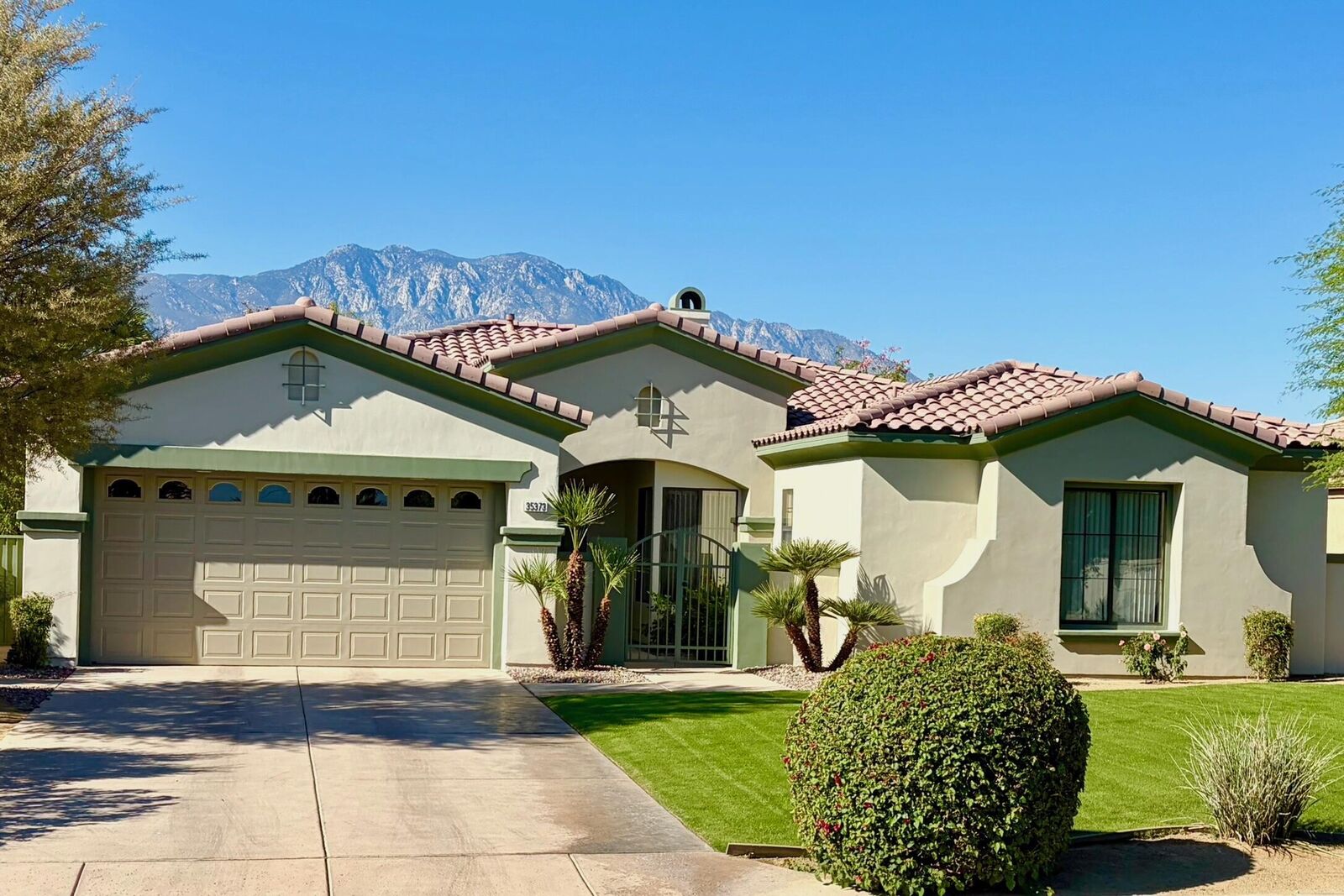 Property Photo:  35373 Vista Montana Court  CA 92234 
