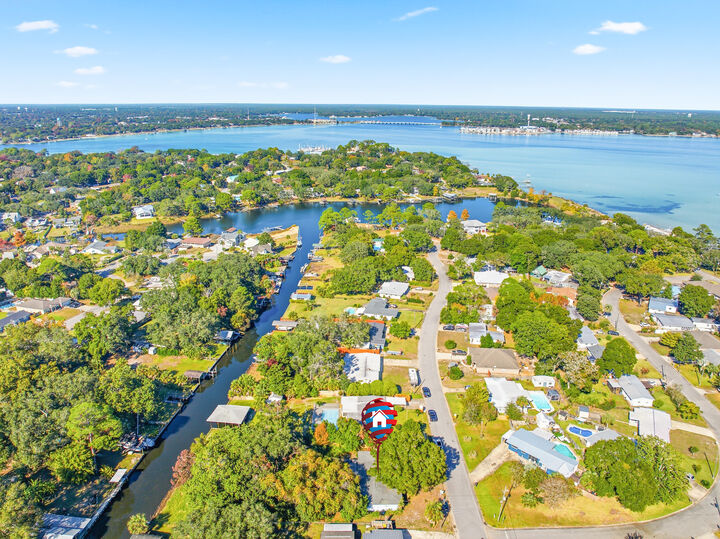 370 NE Gardner Drive  Fort Walton Beach FL 32548 photo