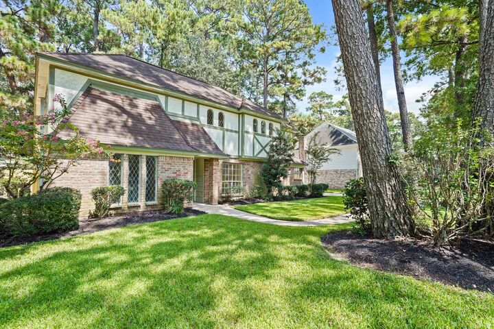 Property Photo:  17606 Rustington Drive  TX 77379 