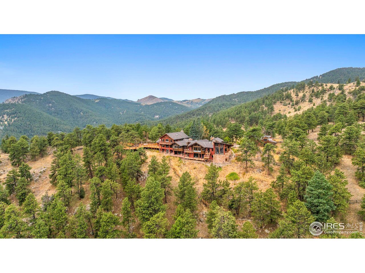 Property Photo: 470 Weaver Dr CO 80302