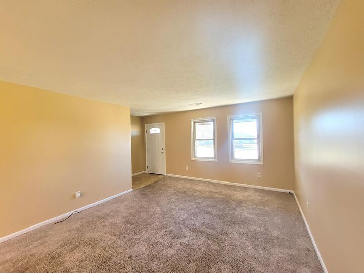 Property Photo: 125 Schenkelwood Drive KY 40601