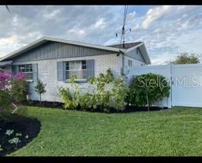 Property Photo: 1030 Canal Street FL 33570