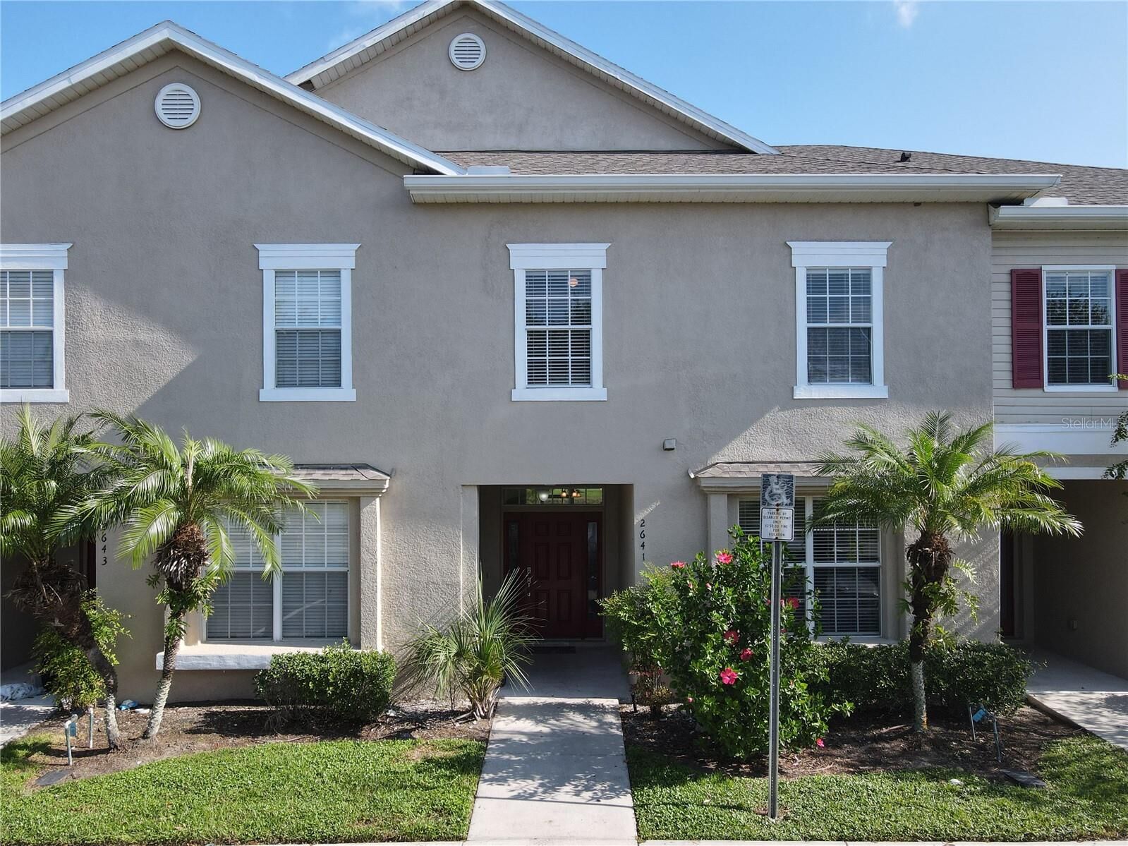 Property Photo: 2641 Old Kent Circle FL 34758