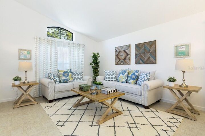 Property Photo: 2622 Tranquility Way FL 34746