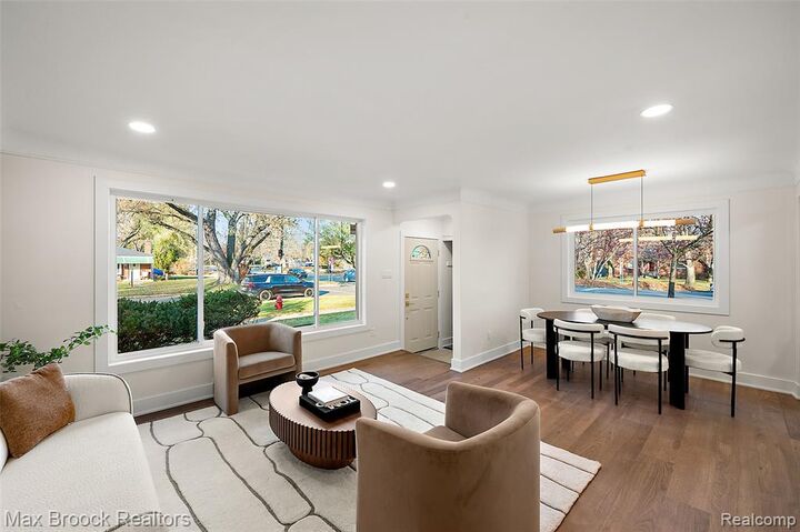 Property Photo:  34909 W Chicago Street  MI 48150 2515 