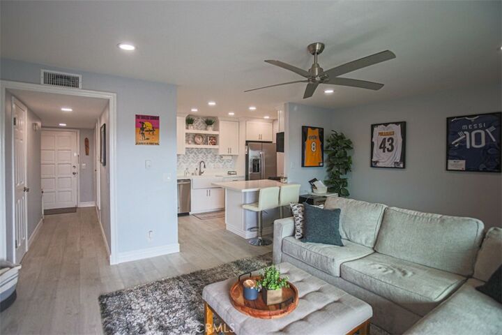 6600 Warner Avenue 102  Huntington Beach CA 92647 photo