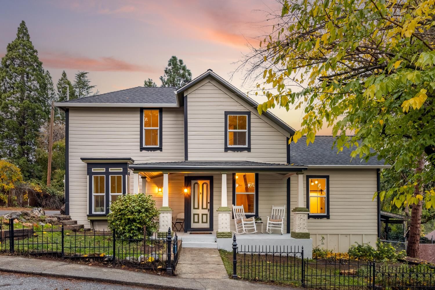 Property Photo: 412 Linden Avenue CA 95945