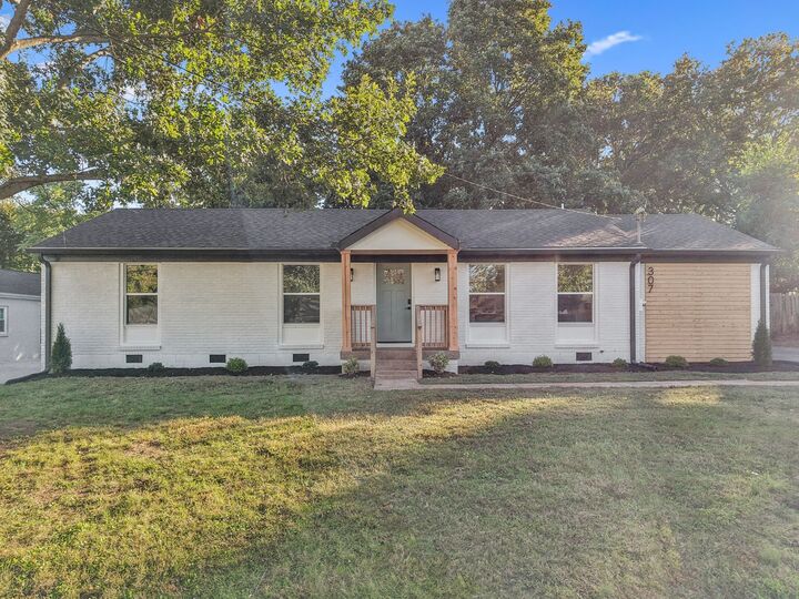 307 Gaywood Dr  Nashville TN 37211 photo