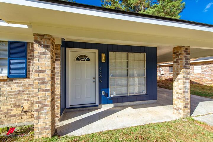 Property Photo:  4206 Encina Drive  LA 71119 