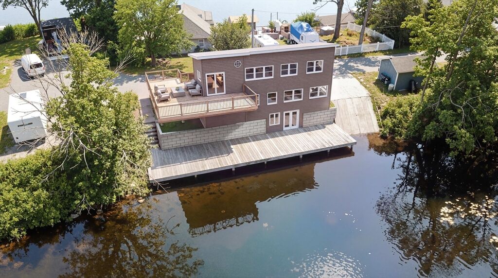 Property Photo:  13 S Point Rd  MA 01570 