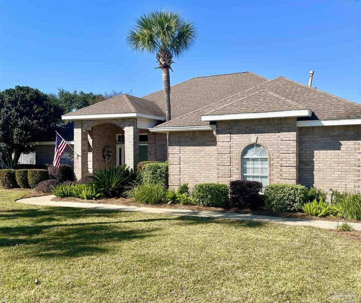 Property Photo:  5087 Challenger Way  FL 32507 
