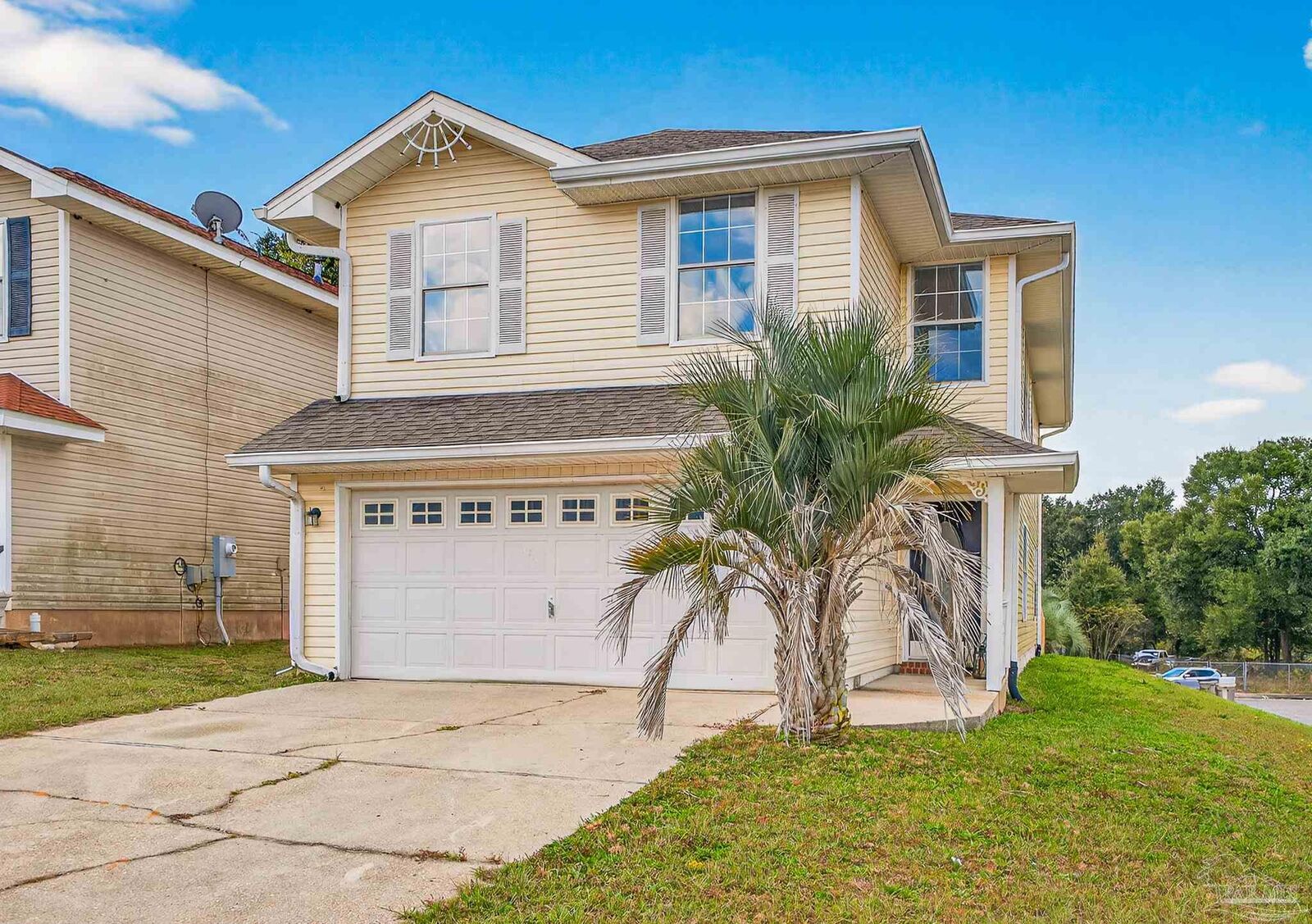 Property Photo: 3100 Two Sisters Way FL 32505