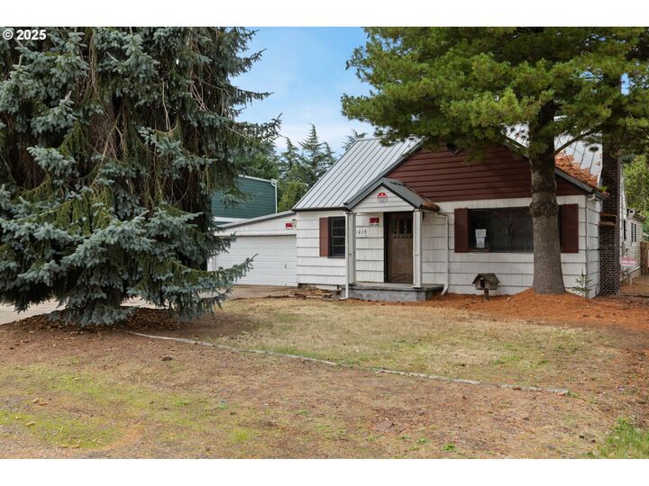 1215 NE 118th Ave  Portland OR 97220 photo