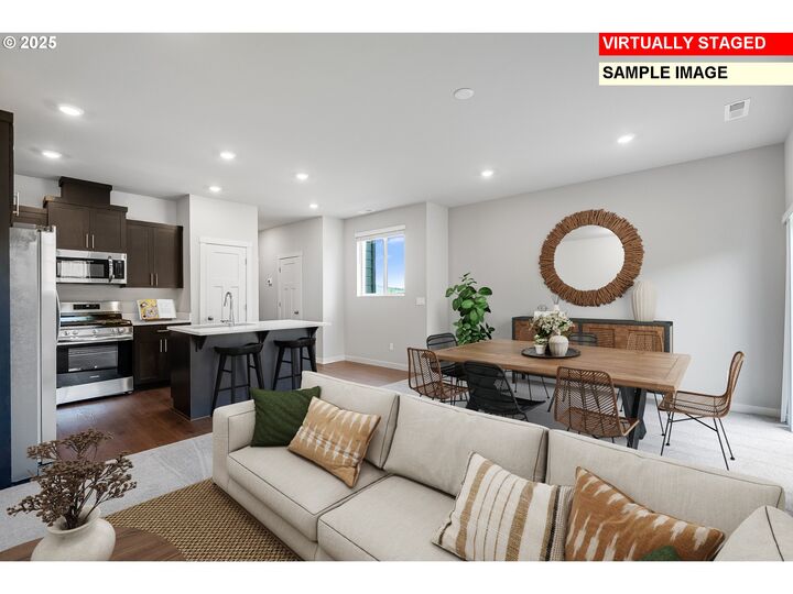 Property Photo:  4015 SW McKinley St  OR 97080 