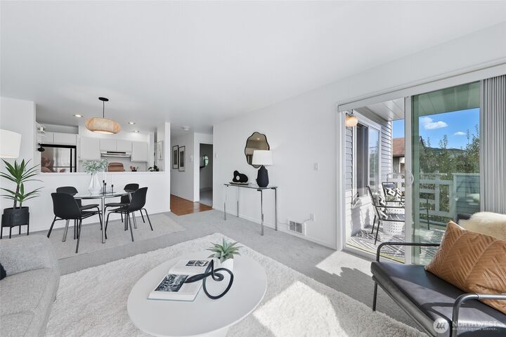 Property Photo: 2642 NW 59th Street 301 WA 98107