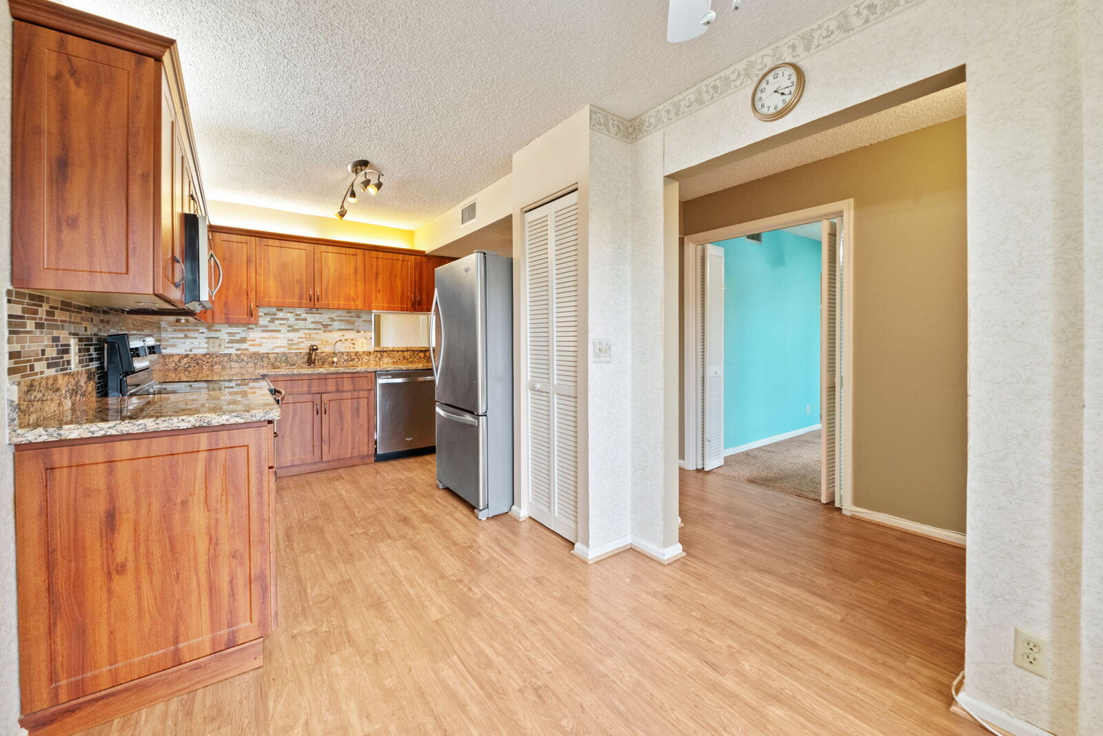 Property Photo:  10092 Cedar Point Boulevard 205  FL 33437 