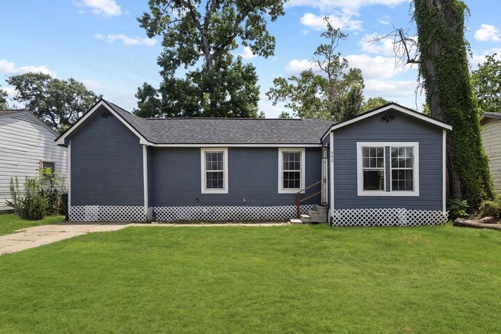 Property Photo: 540 24th St. TX 77706