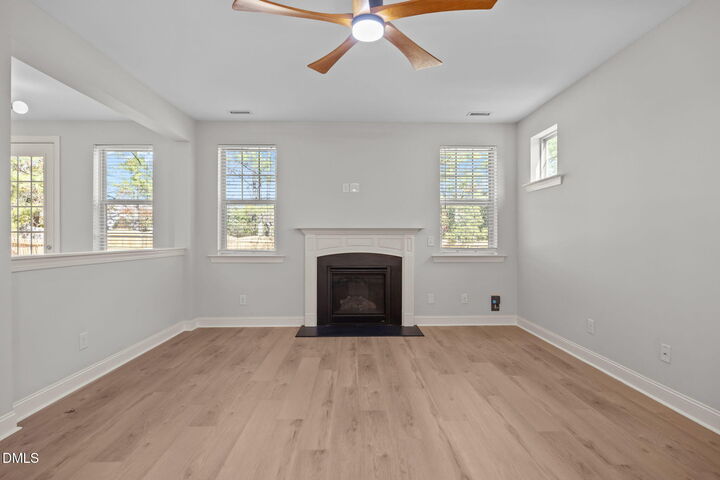 Property Photo: 1116 Shasta Daisy Drive NC 27587