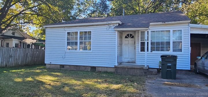 111 N Holly Street  Sallisaw OK 74955 photo