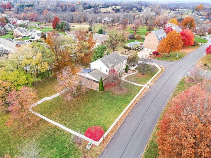 Property Photo: 10 Thomas Jefferson Ct PA 15642