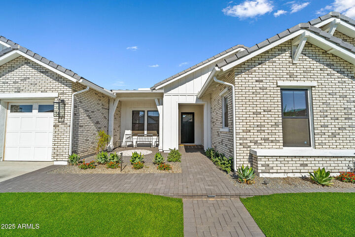 Property Photo: 20546 E Indiana Avenue AZ 85142