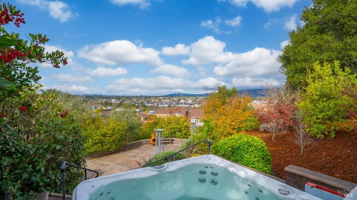 Property Photo: 233 Jacquelyn Lane CA 94952