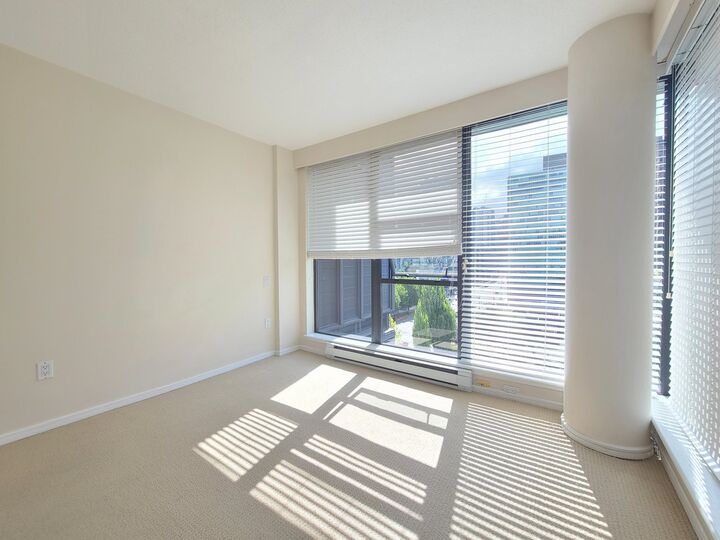 Property Photo: 1723 Alberni Street 1001 BC V6G 3G9