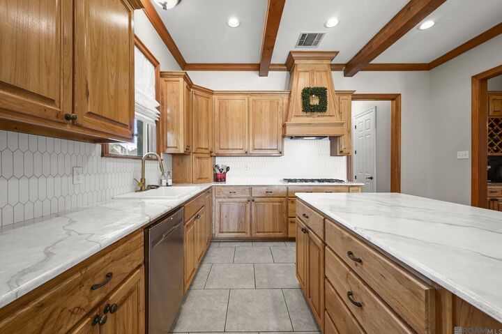 Property Photo: 37295 Ski Side Ave LA 70769