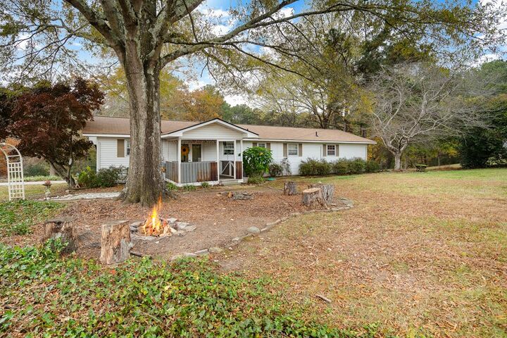 Property Photo: 112 Albertson Drive GA 30721