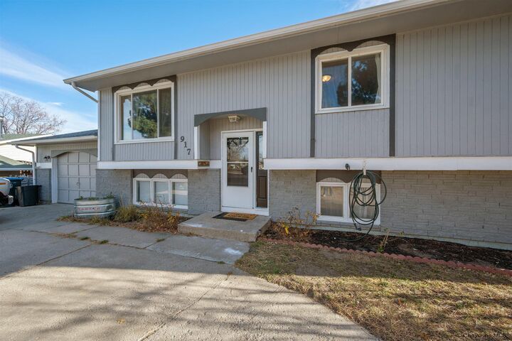 Property Photo:  917 Phoenix Dr  WY 82001 