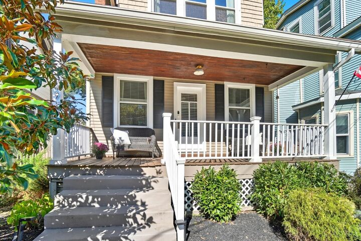 Property Photo: 3649 Besuden Court OH 45208