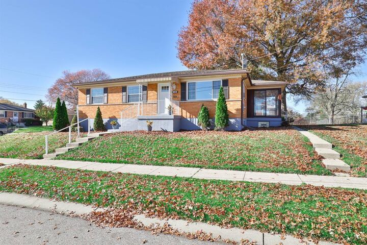553 Starling Court  Delhi Twp OH 45238 photo