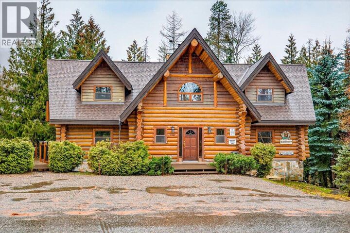 Property Photo: 4580 Timberline Crescent BC V0B 1M6