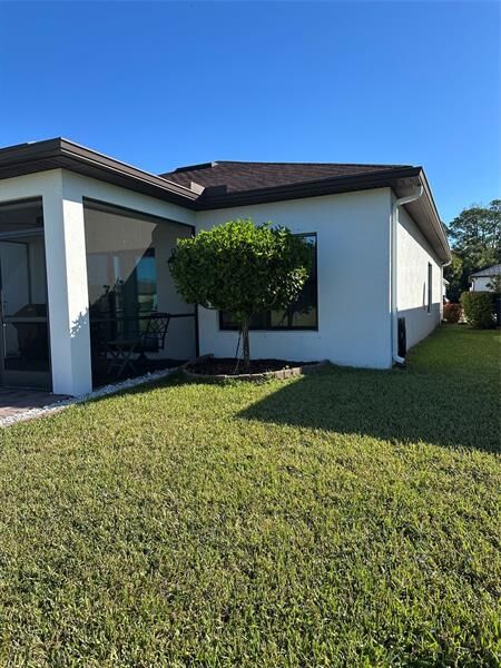 Property Photo:  1772 Willows Square  FL 32966 