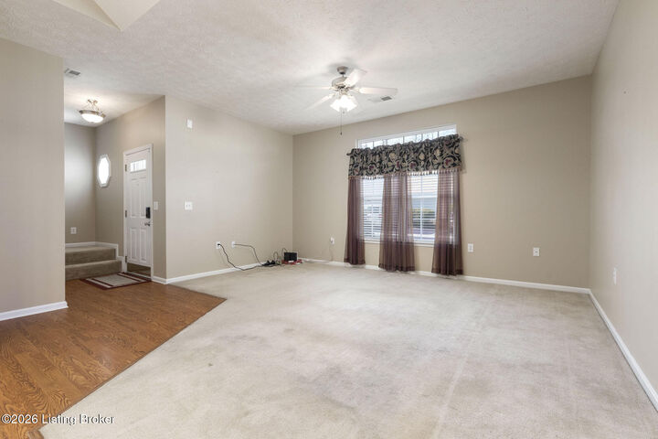 Property Photo:  8405 Moss Garden Dr  KY 40219 