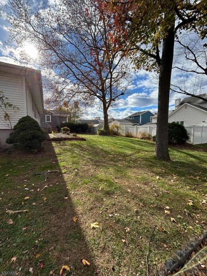 Property Photo:  52 N 7th St  NJ 07033 