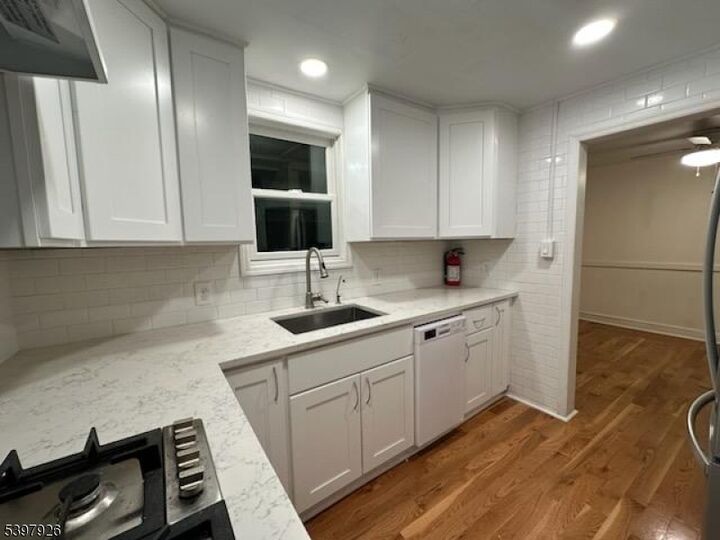 Property Photo:  95 Cannonball Rd 3  NJ 07442 