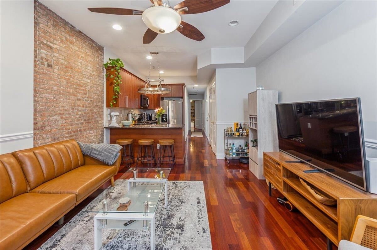 Property Photo:  744 Park Ave 2R  NJ 07030 
