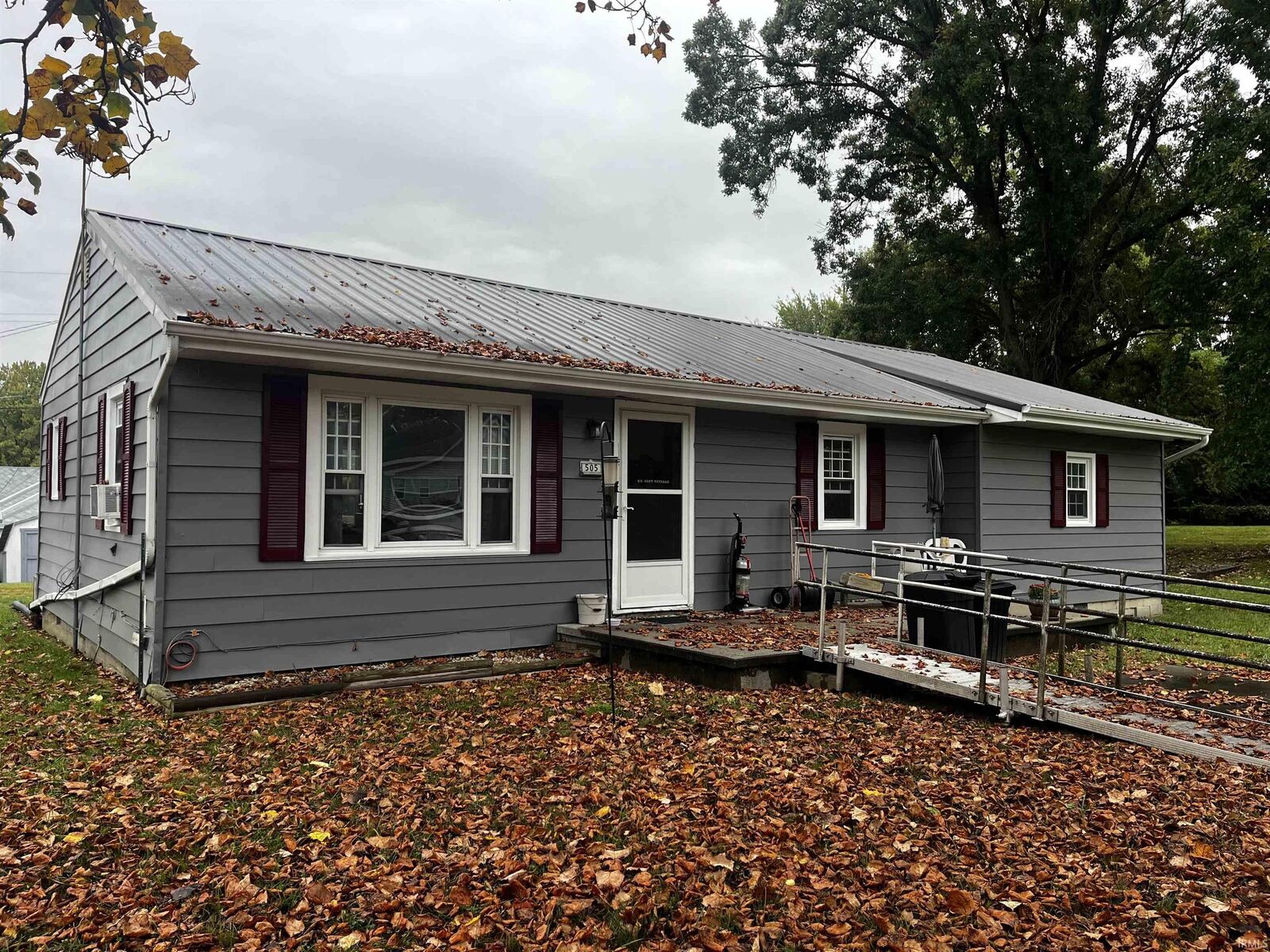 Property Photo:  505 S High Street  IN 47348-2718 