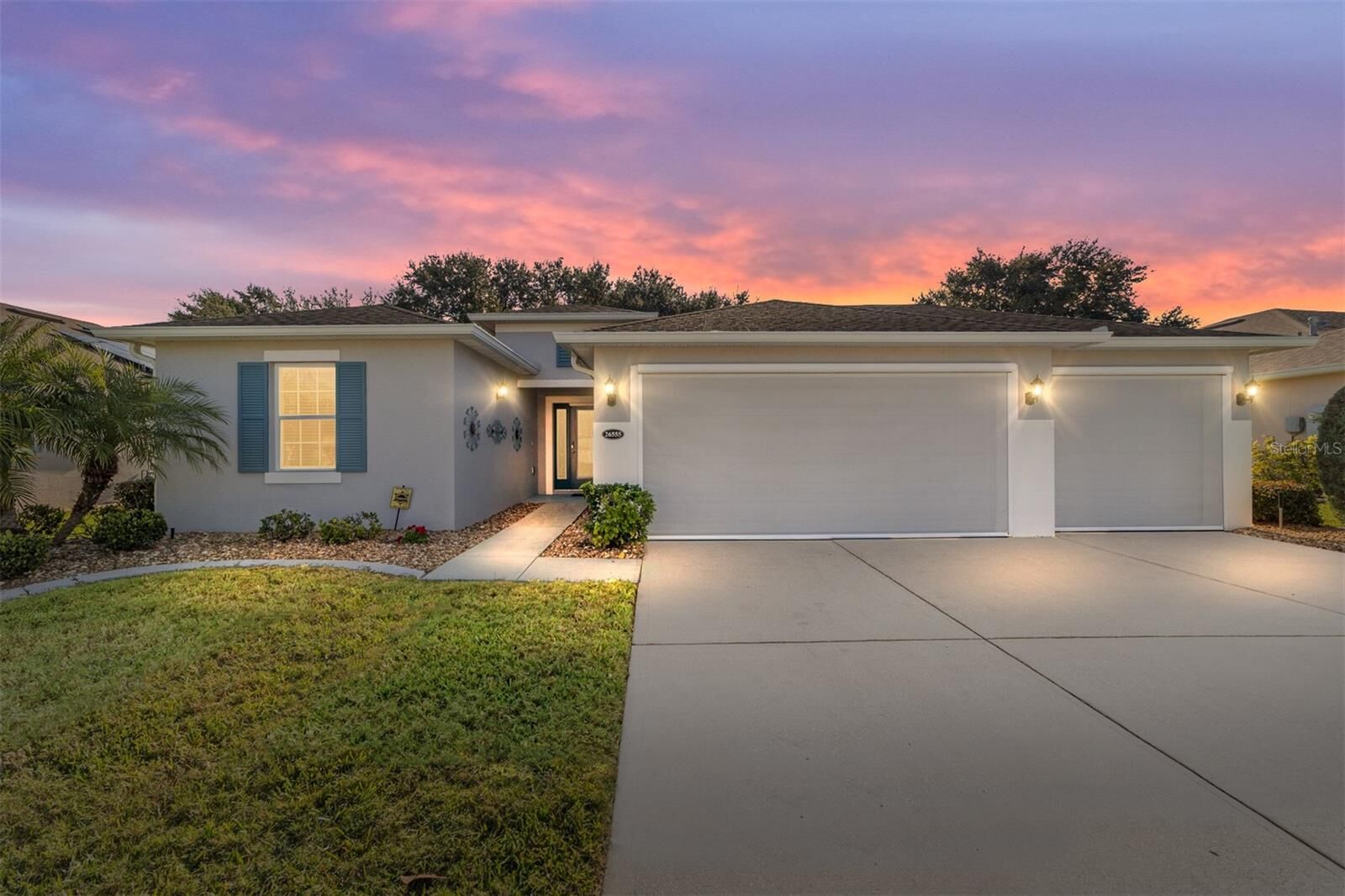 Property Photo:  26555 Manassas Drive  FL 34748 